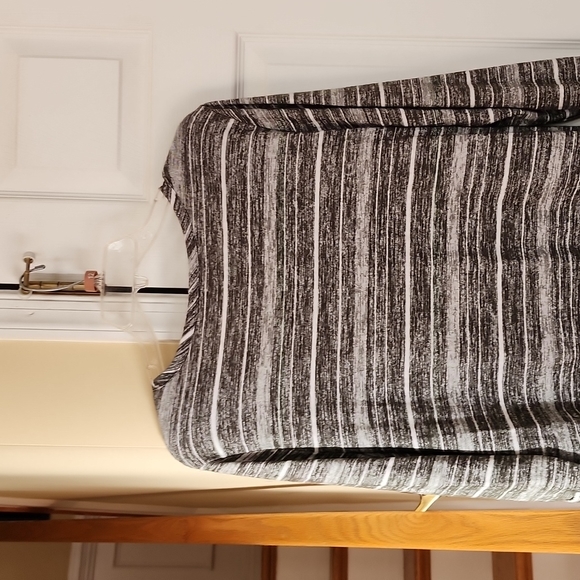 Market and Spruce Women's Dress - Picture 4 of 4